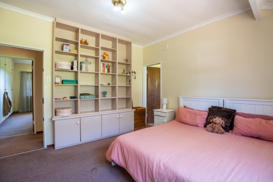 5 Bedroom Property for Sale in Lyndoch Western Cape